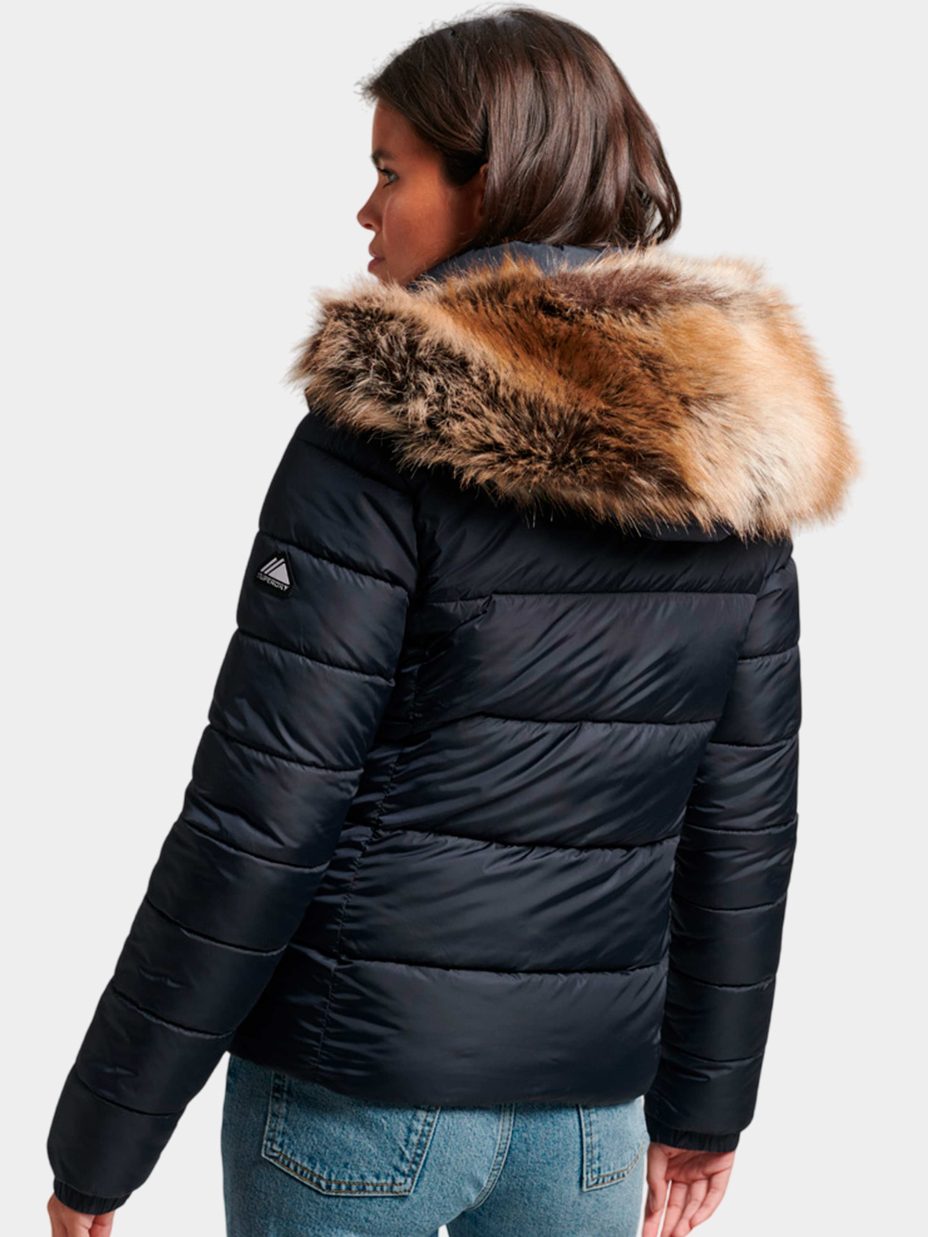 Куртки и дубленки Superdry модель W5011302A98T Фото