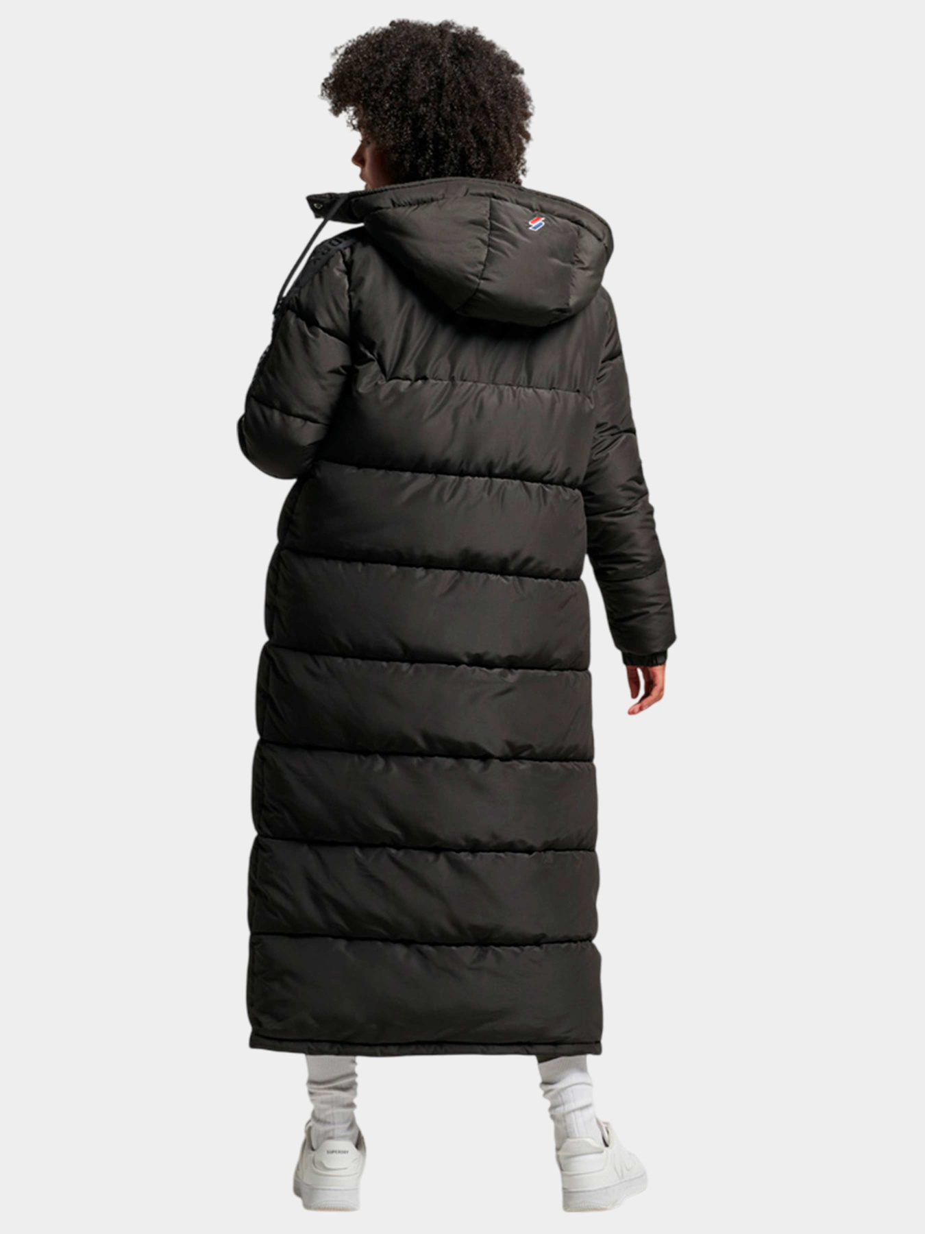 Куртки и дубленки Superdry модель W5011394A16A Фото