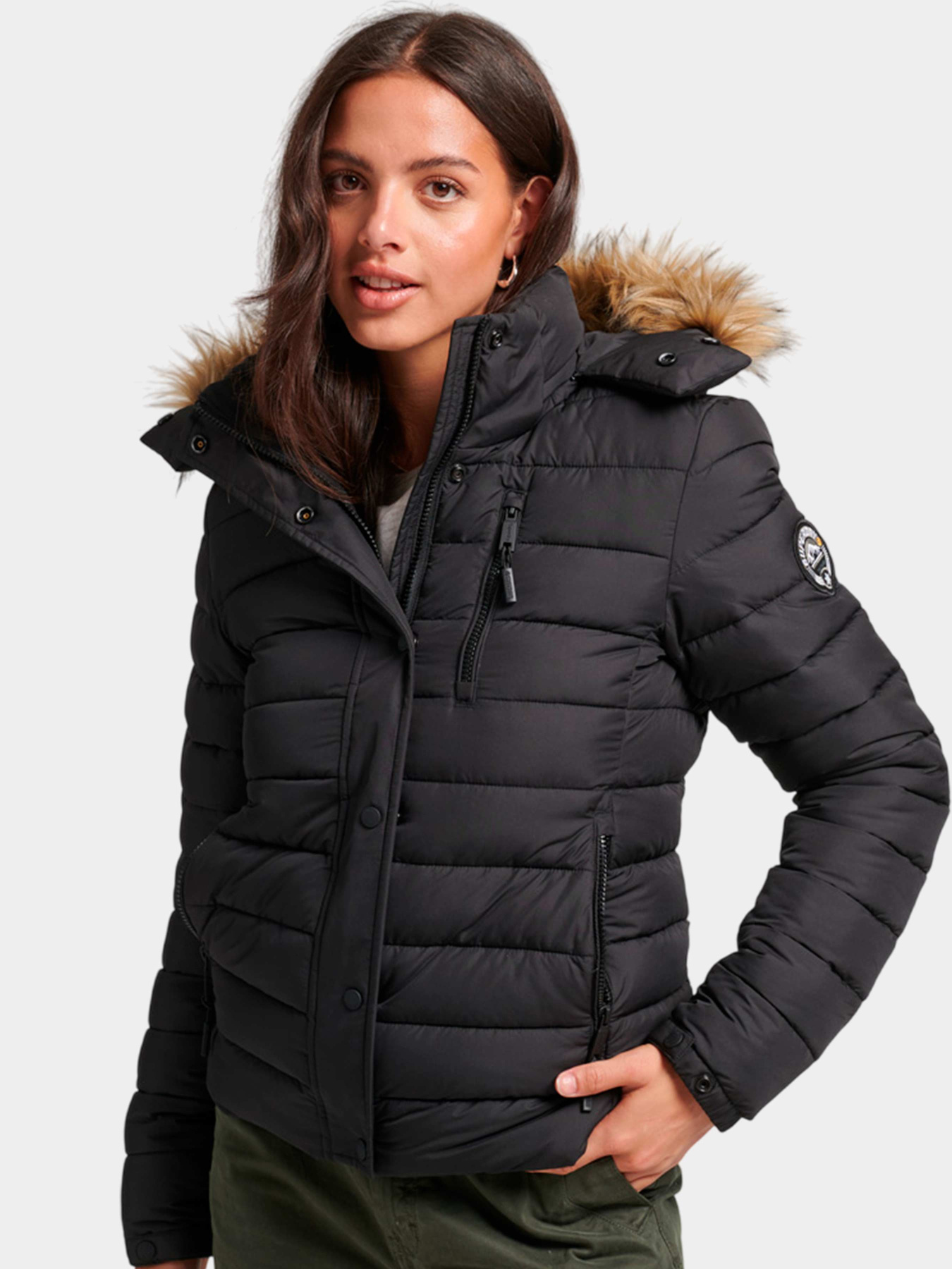 Куртки и дубленки Superdry модель W5011503A02A Фото