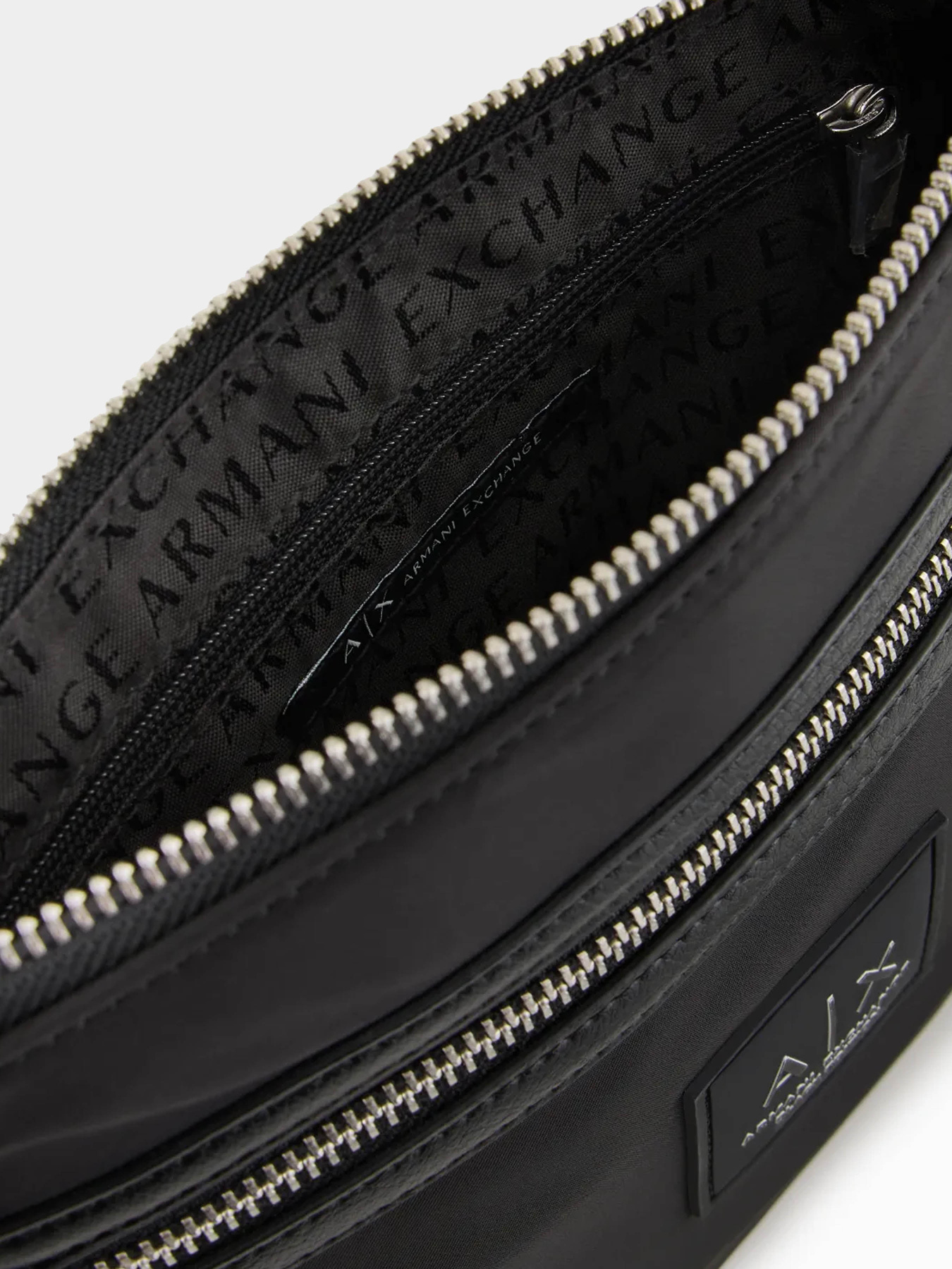 Сумки Armani Exchange модель XM000107-AF10406-UC001 Фото
