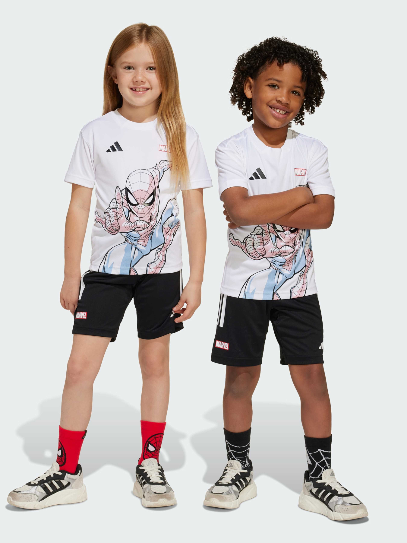 Спортивний комплект Adidas x Disney модель JF3655 Спортивний комплект Adidas x Disney модель JF3655 Фото