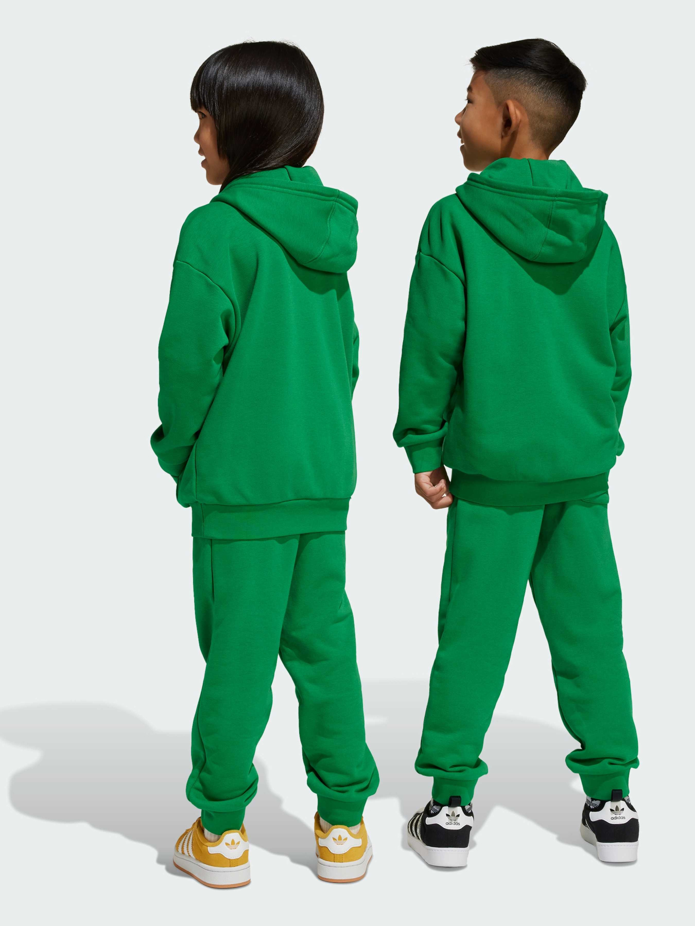 Спортивный костюм Adidas x Disney модель JN7711 Фото