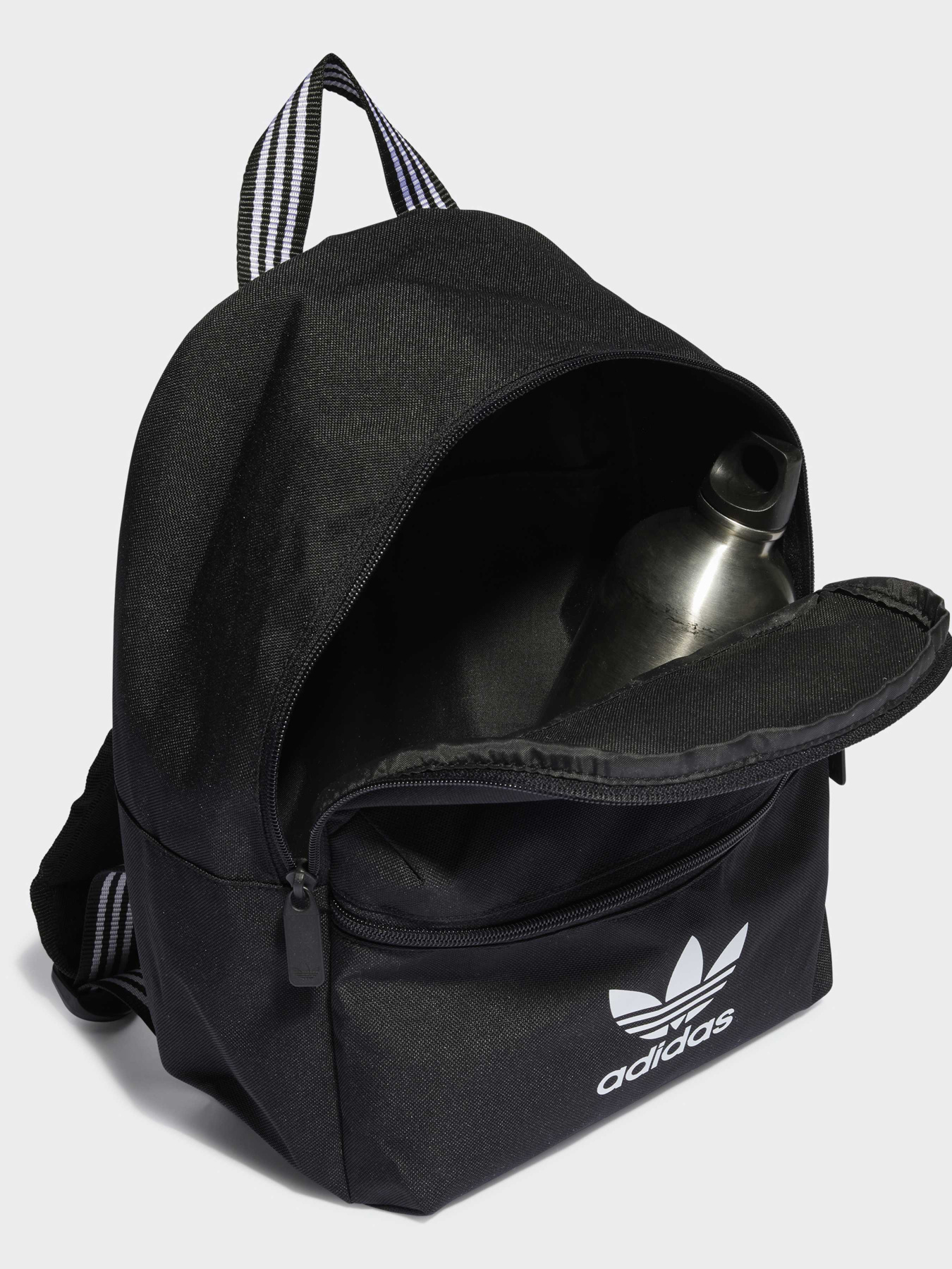 Повседневный рюкзак Adidas Adicolor модель IJ0762 Фото