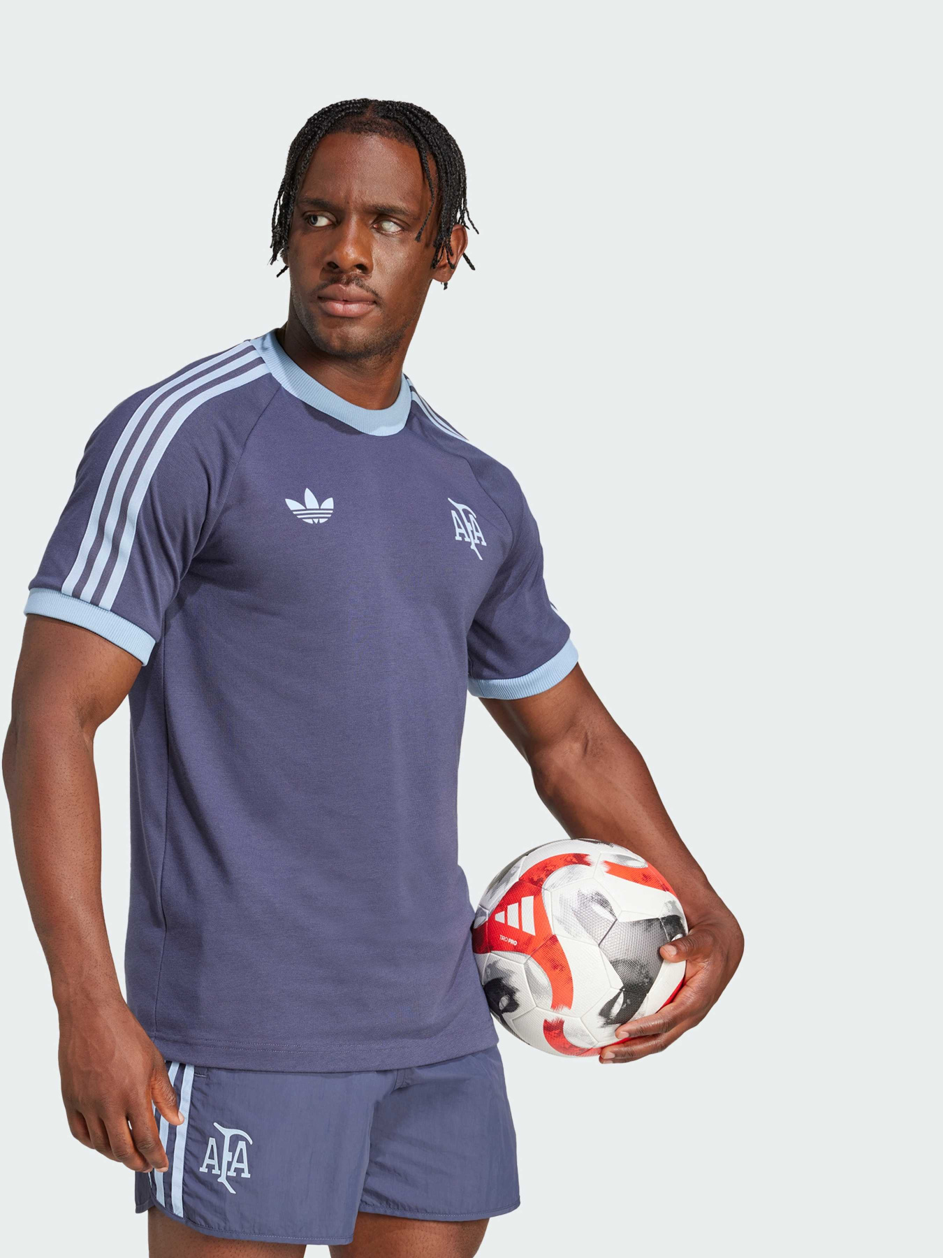 Спортивна футболка Adidas модель JD9097 Фото