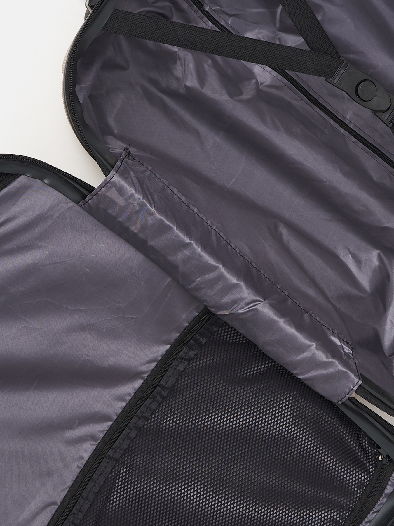 Чемодан Ricco Grande модель T15002Gold-XL Фото