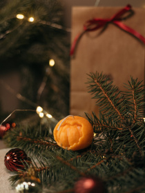 Аромасвічка "Мандарин з бочком", аромат Chiffon, з натурального оливкового воску Candle Design модель 190.2003 Фото