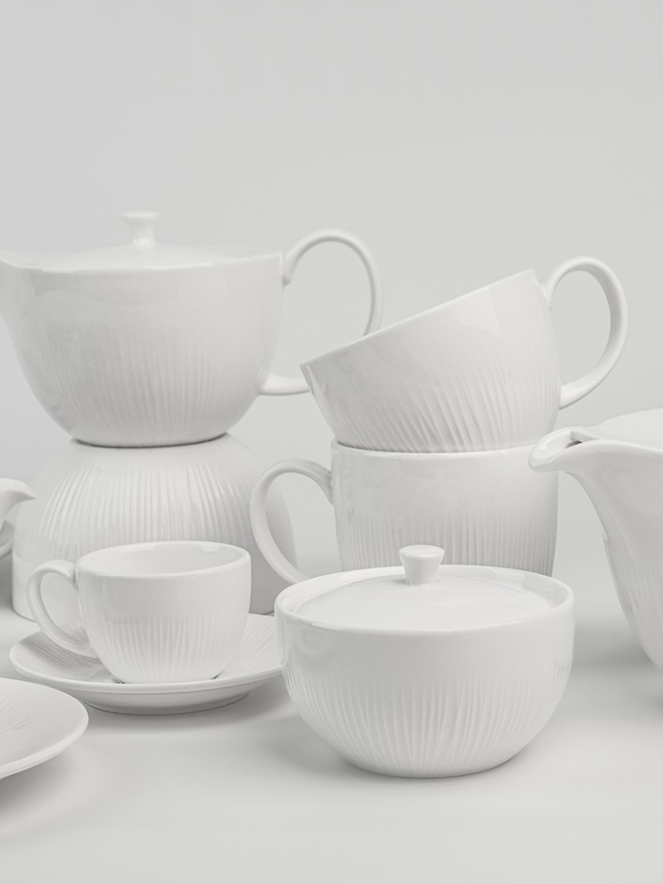 Сахарница "Луч" фарфоровая белая MBM MY HOME модель KP-113 WHITE Фото