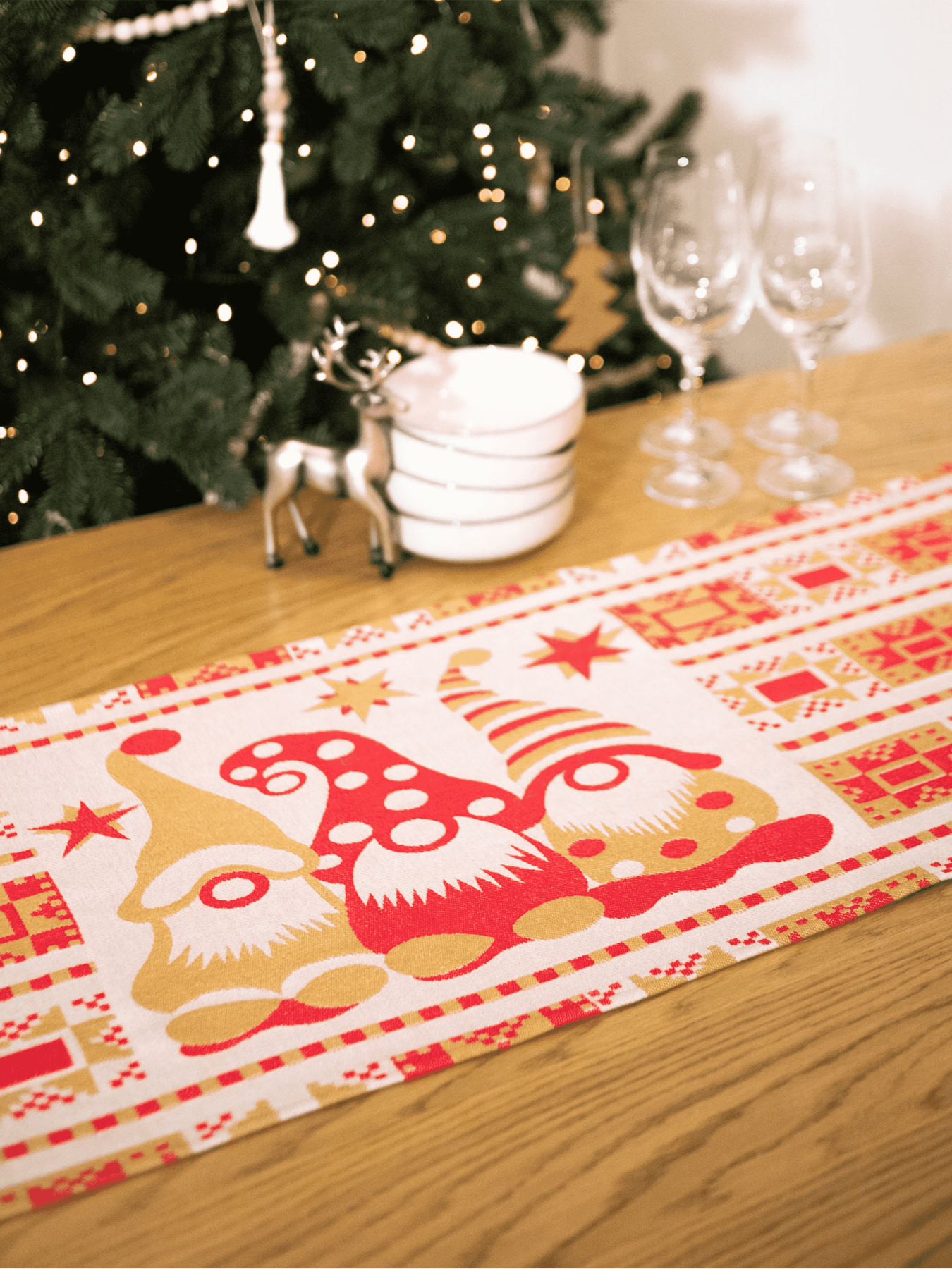 Новорічна доріжка "Гноми" Едельвіка модель 334-24-00 Фото