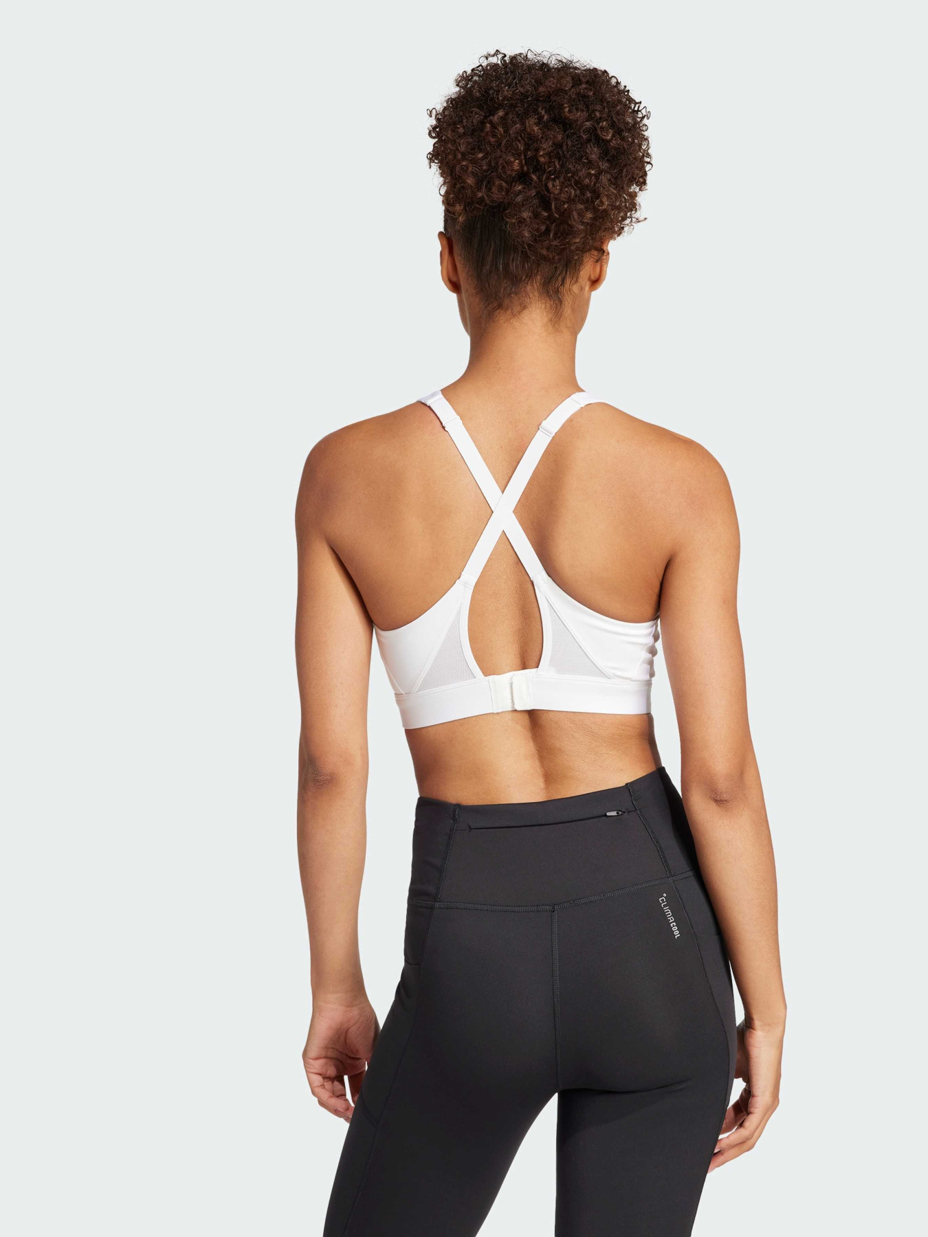 Топ спортивный Adidas модель JI5982 Фото