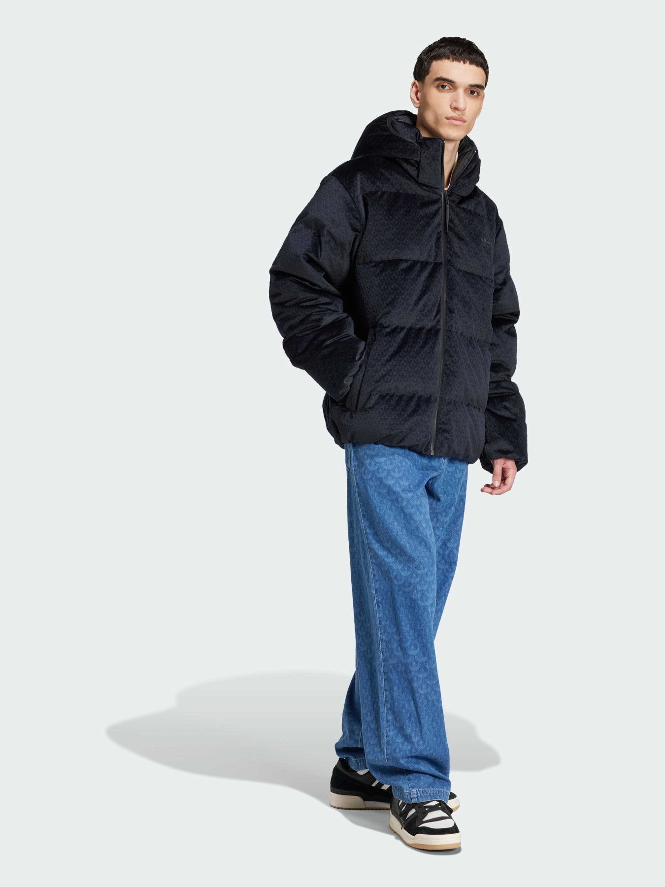 Зимняя куртка Adidas модель IW3442 Фото