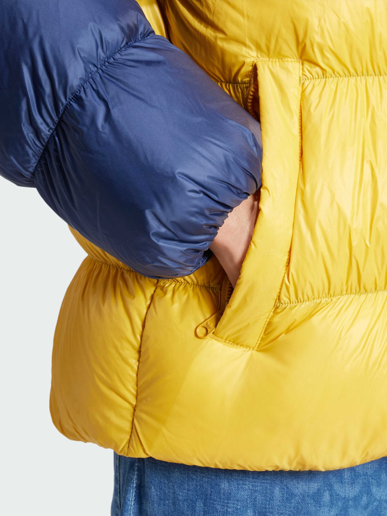 Пуховик Adidas модель IW3451 Фото