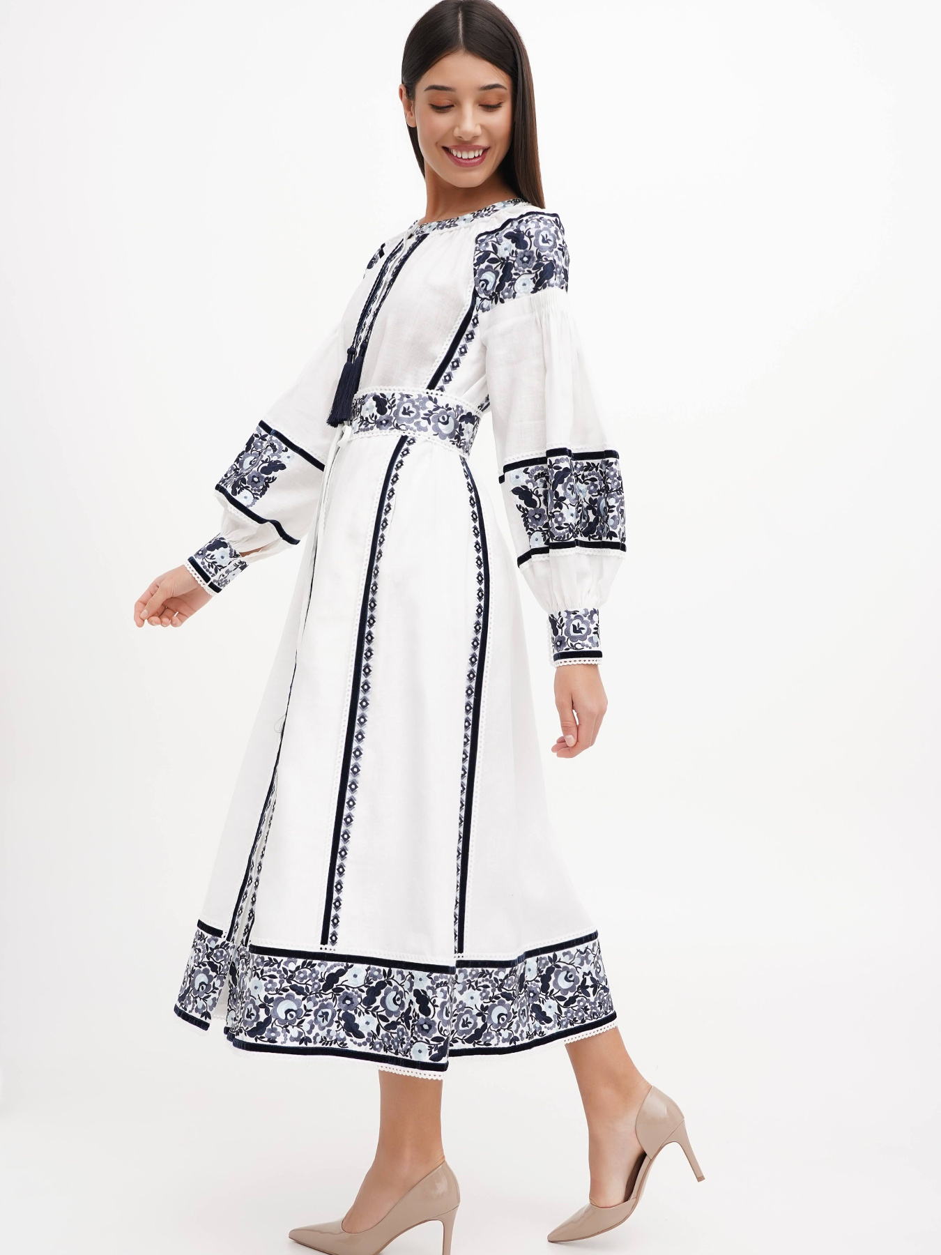 Вышитое платье Golden Trinity модель BARD01 Фото