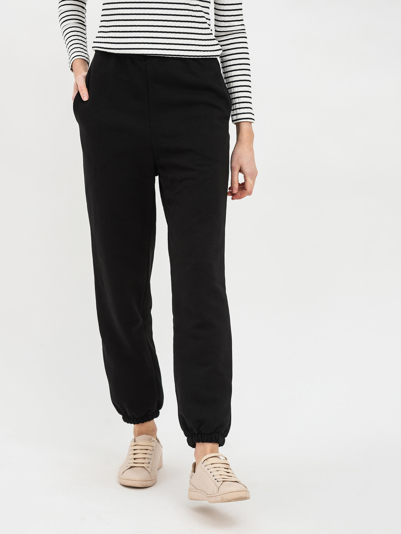 Брюки Lesia модель Black2120012WPNTLS Фото