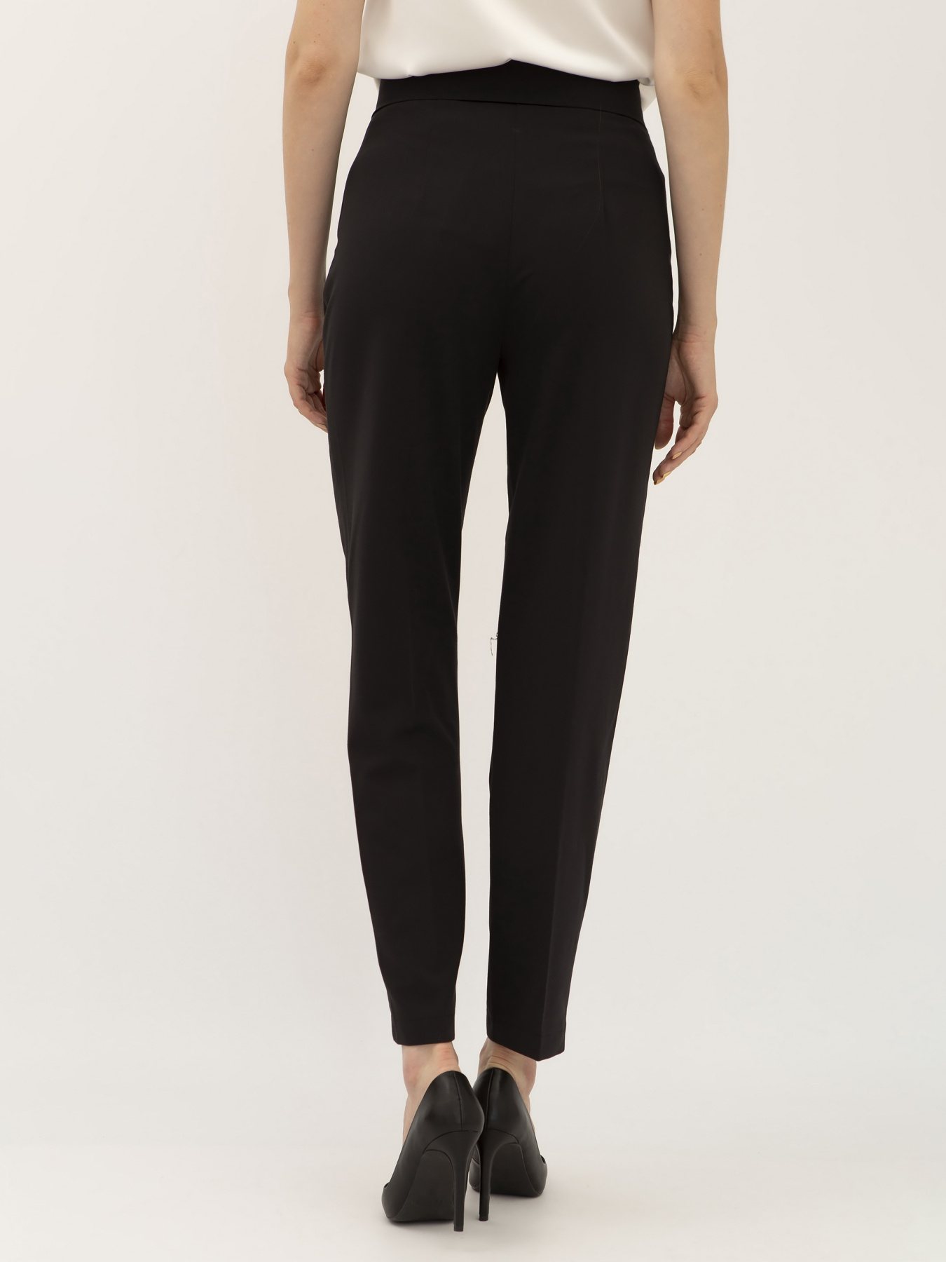 Штани Lesia модель Unati001BlackWPNTLS Фото