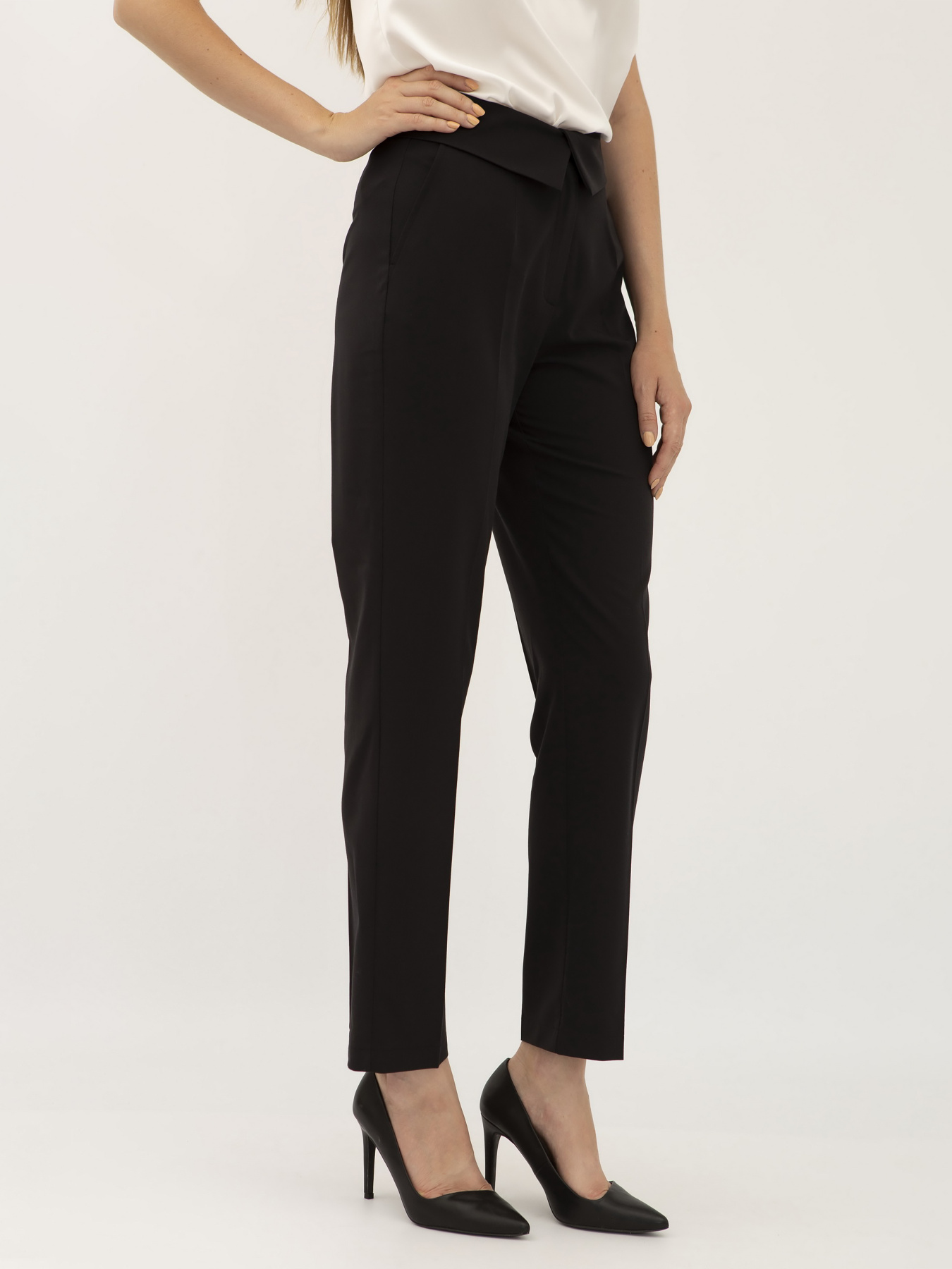 Штани Lesia модель Unati001BlackWPNTLS Фото