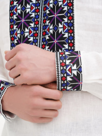 Вишита сорочка Golden Trinity модель TRA01 Вишита сорочка Golden Trinity модель TRA01 Фото