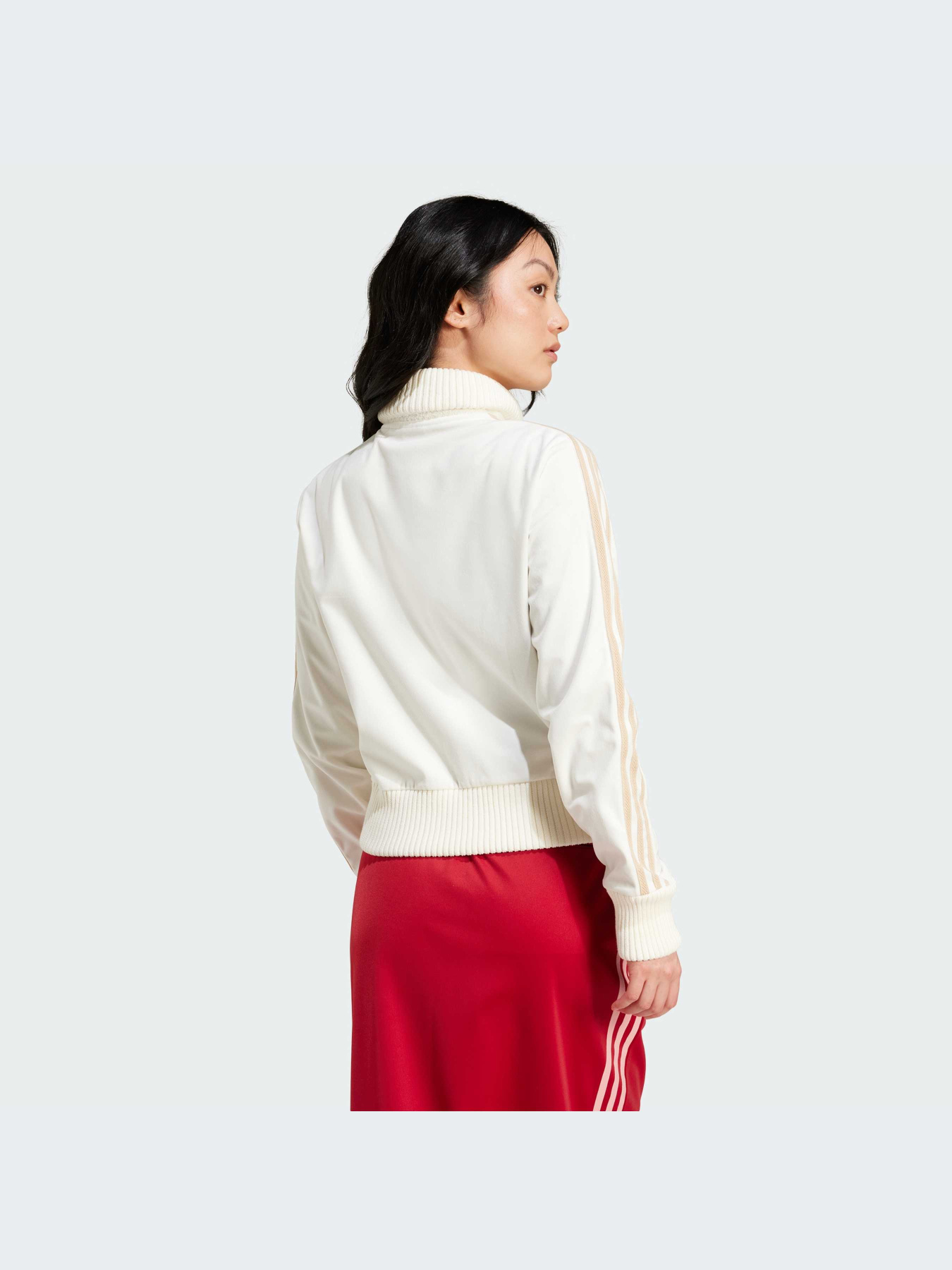 Худи и свитшоты Adidas модель IX1057-KZ Фото