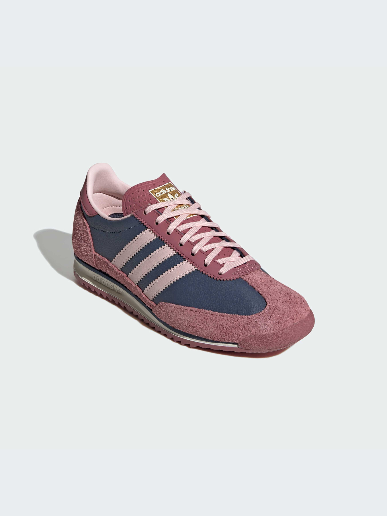 Кроссовки Adidas модель IF1939-KZ Кроссовки Adidas модель IF1939-KZ Фото