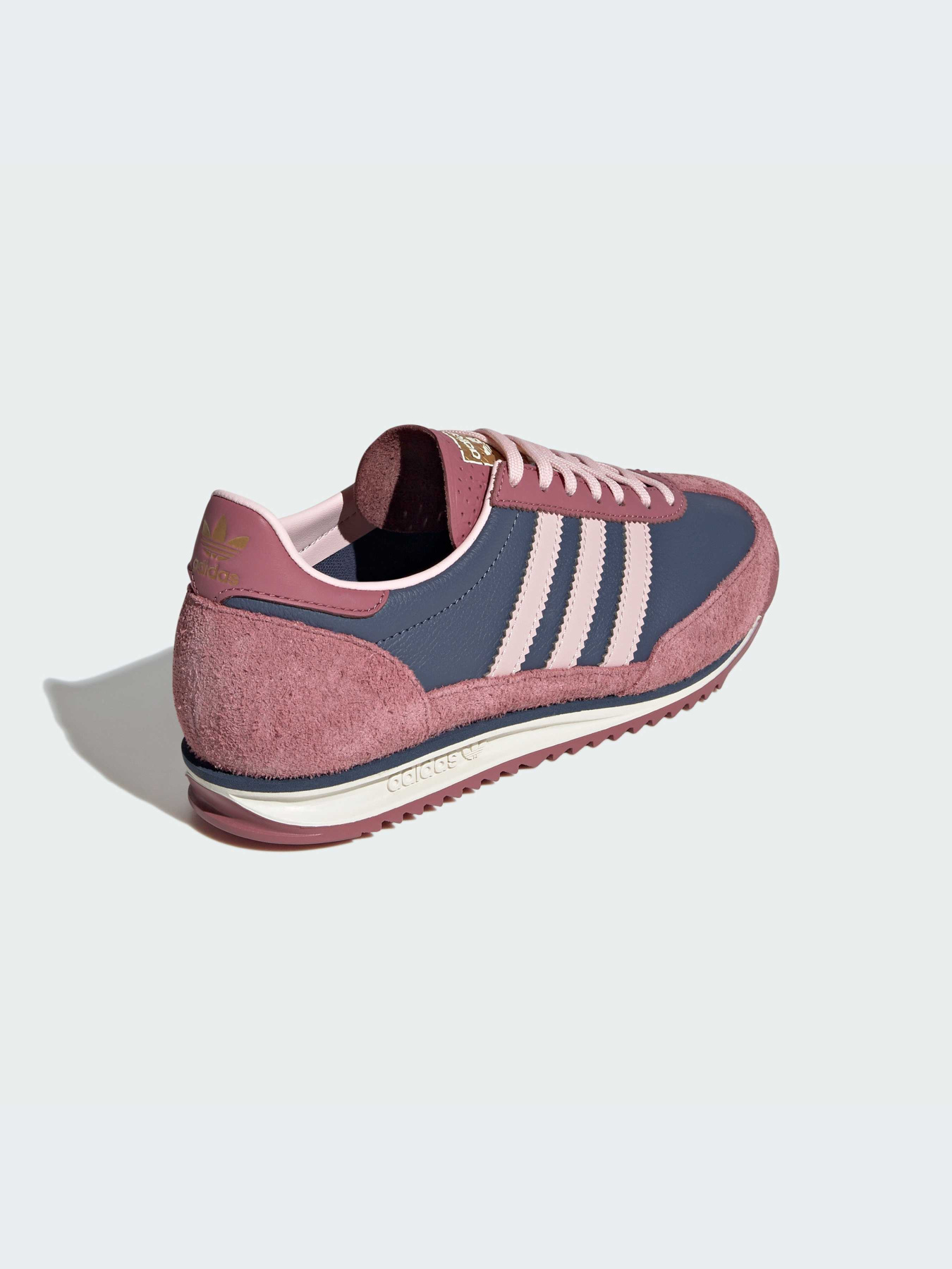 Кроссовки Adidas модель IF1939-KZ Кроссовки Adidas модель IF1939-KZ Фото