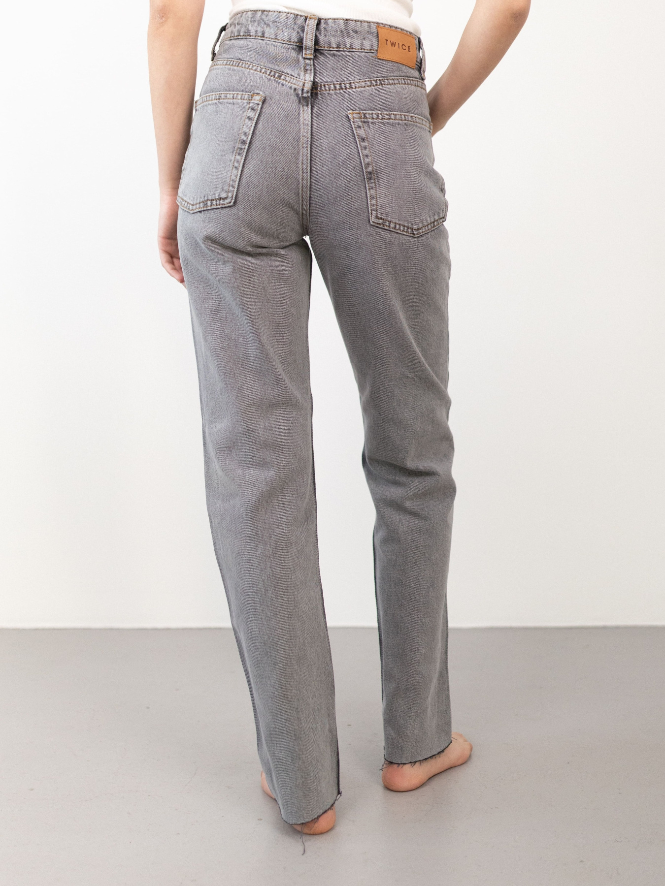 Прямі джинси Twice модель 24081070830 Фото