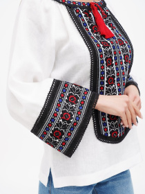 Вышитая рубашка Golden Trinity модель TRA02 Фото