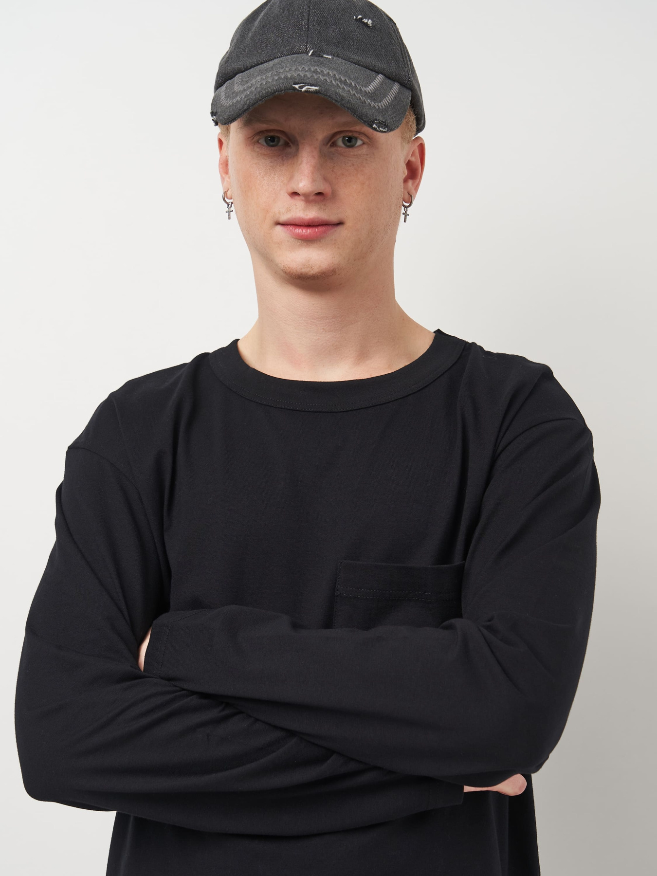 Лонгслив Роза модель 231017_black Фото