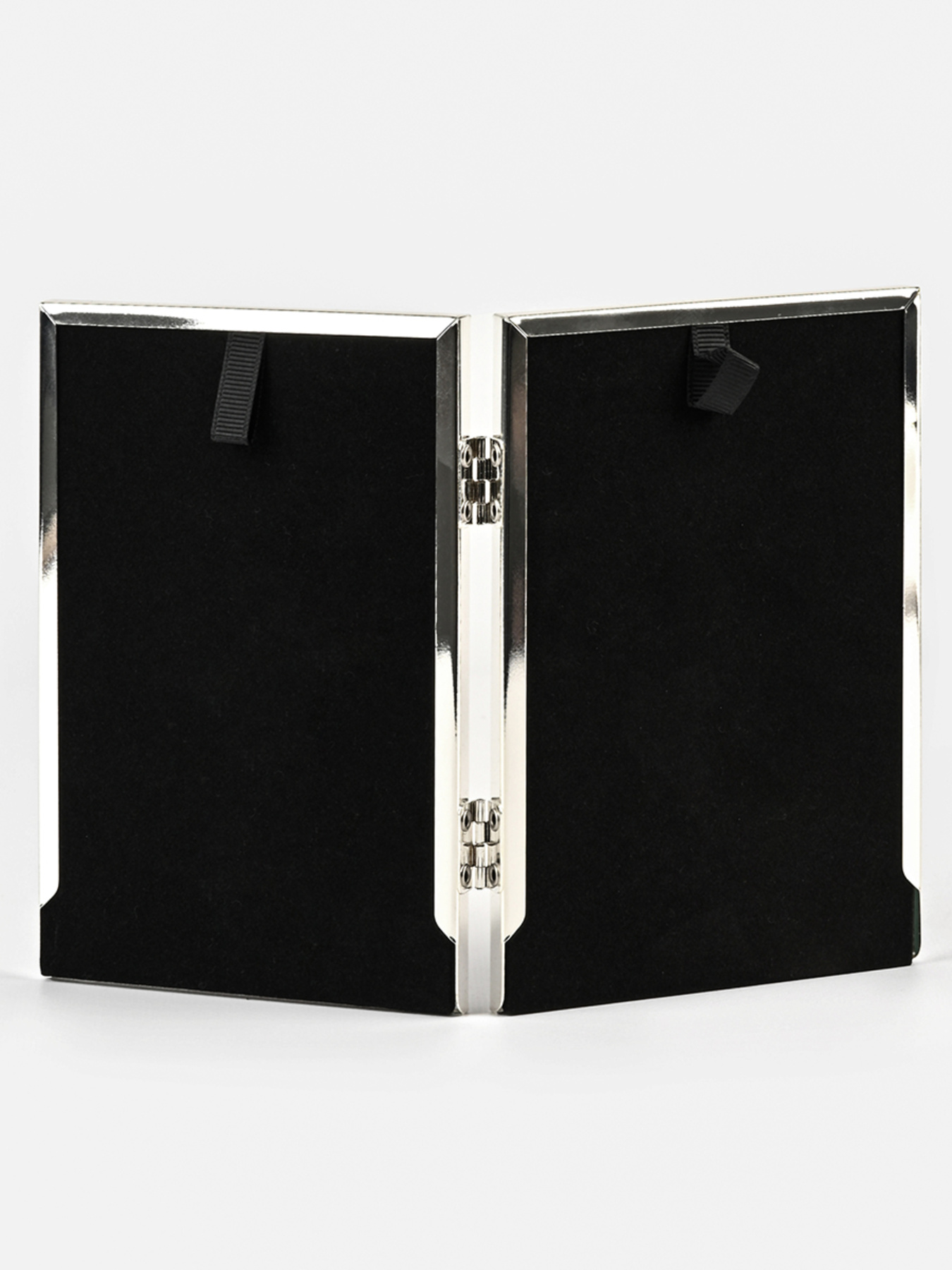 Фоторамка подвійна "Хроніка" металева срібна MBM HOME модель PH-9 SILVER Фоторамка подвійна "Хроніка" металева срібна MBM HOME модель PH-9 SILVER Фото