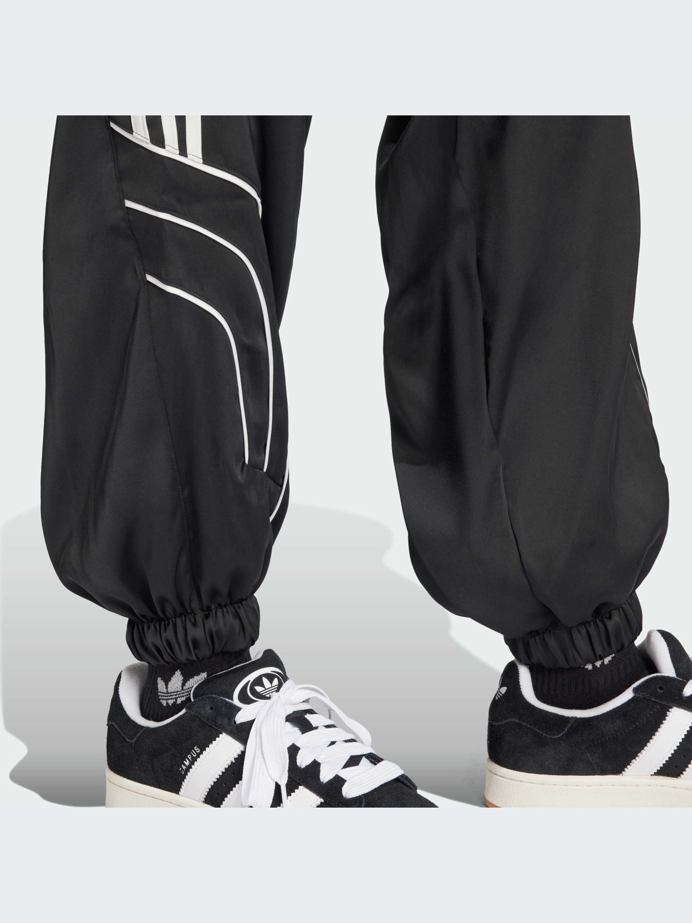 Брюки Adidas Культовые силуэты модель IW5680-KZ Фото