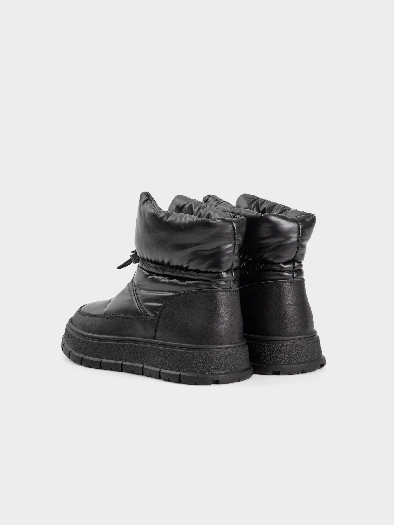 Чоботи дутики URBAN TRACE модель UT107-1W Чоботи дутики URBAN TRACE модель UT107-1W Фото