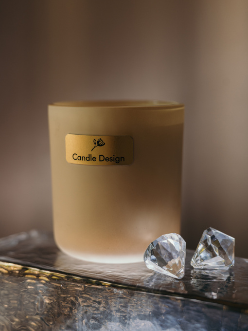 Свеча парфюмированная "Бриллиант", из натурального соевого воска и деревянным фитилем Candle Design модель 210.0004 Фото