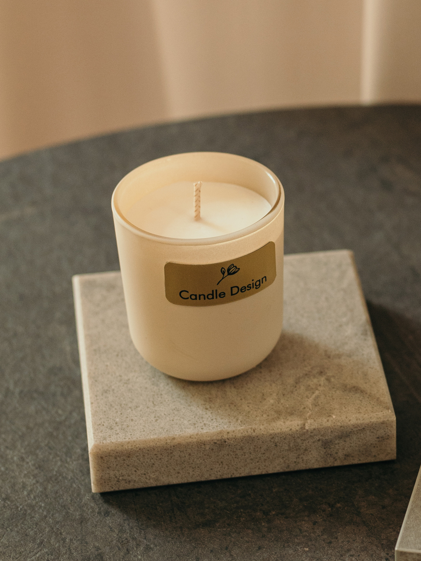 Свеча парфюмированная "Бриллиант", из натурального соевого воска Candle Design модель 210.0007 Фото