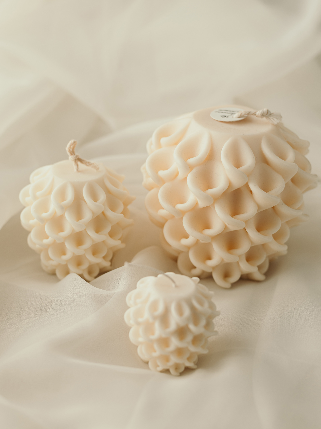 Набор фигурных свечей "Кружево" из натурального соевого воска. Candle Design модель 200.0026 Фото