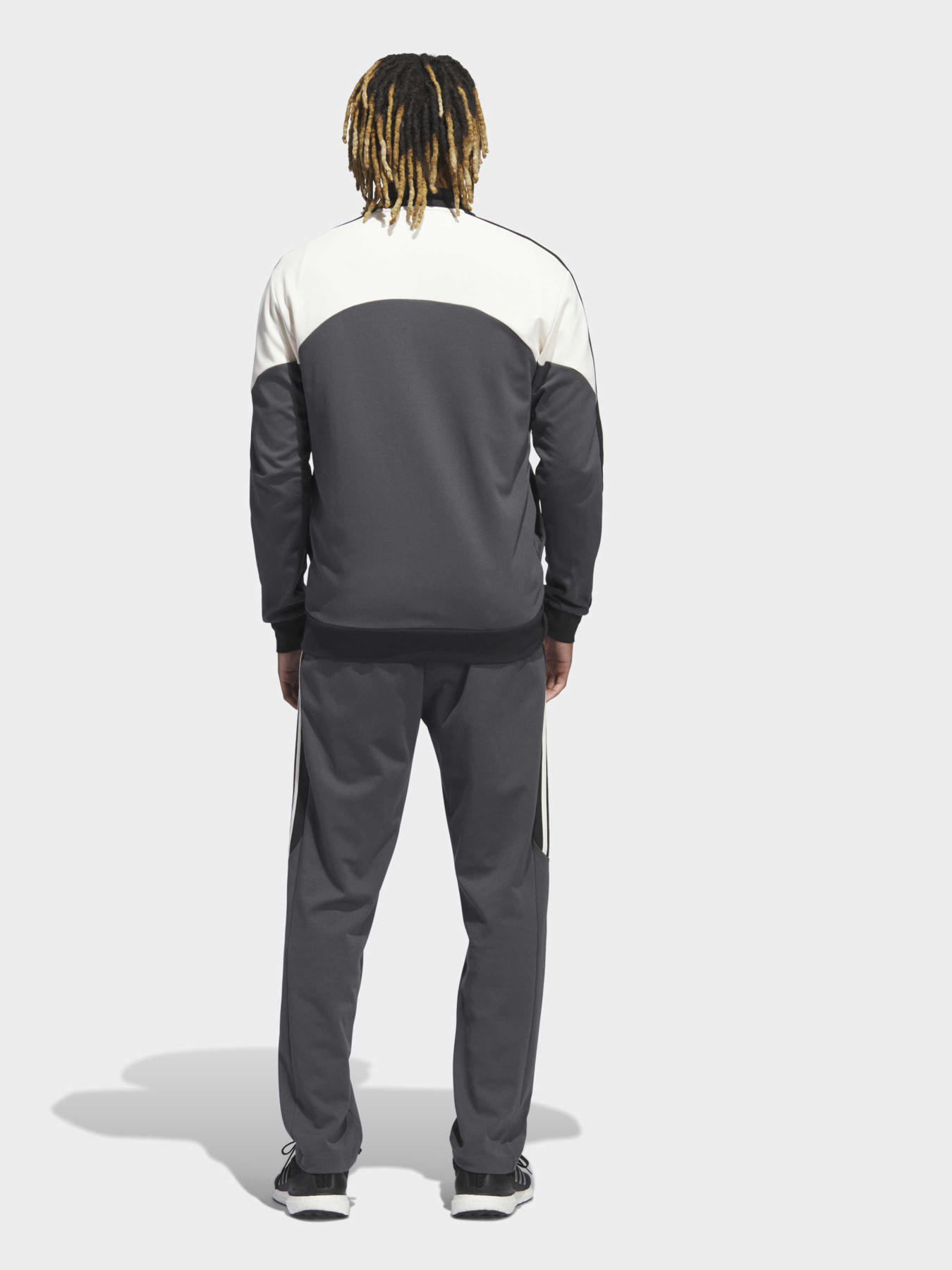 Спортивный костюм Adidas модель IC6754 Фото