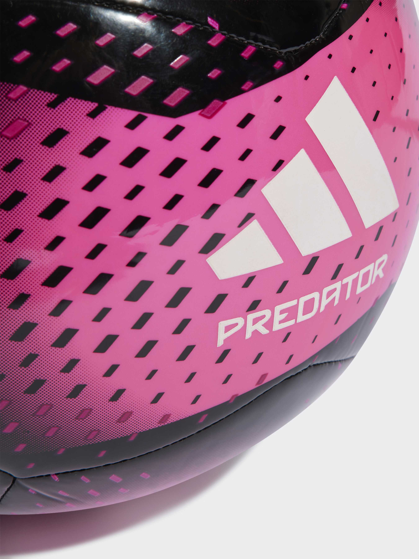 Мячи Adidas модель HT2466 Мячи Adidas модель HT2466 Фото