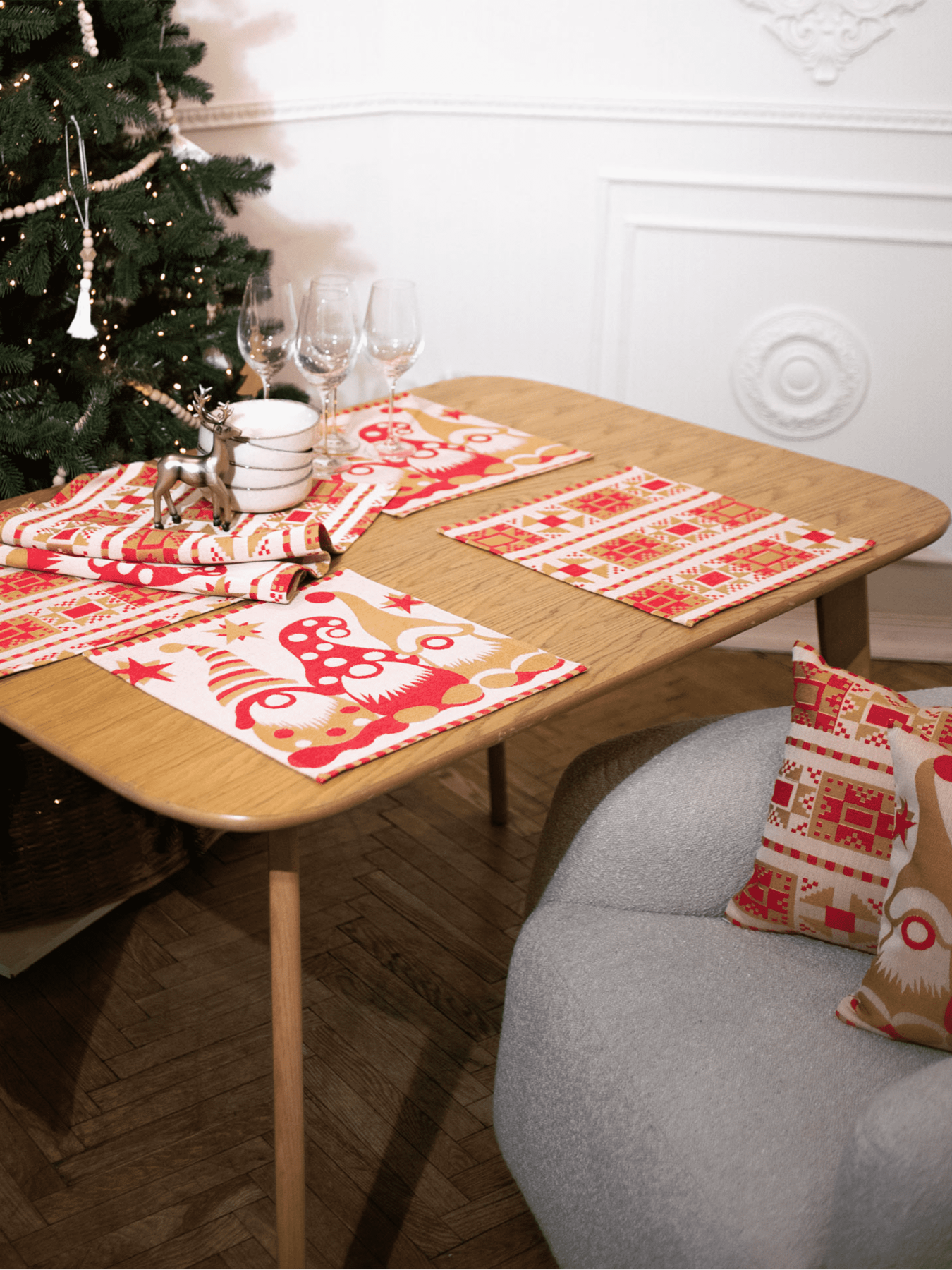 Новорічний комплект серветок "Гноми" 2шт. Едельвіка модель 333-24-00 Фото