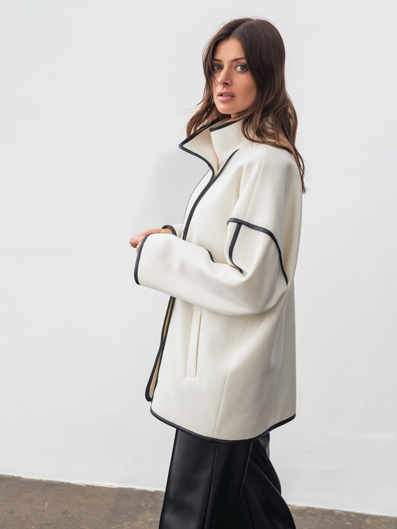 Пальто Lesia модель ZenelMilkWMNSCTLS Фото