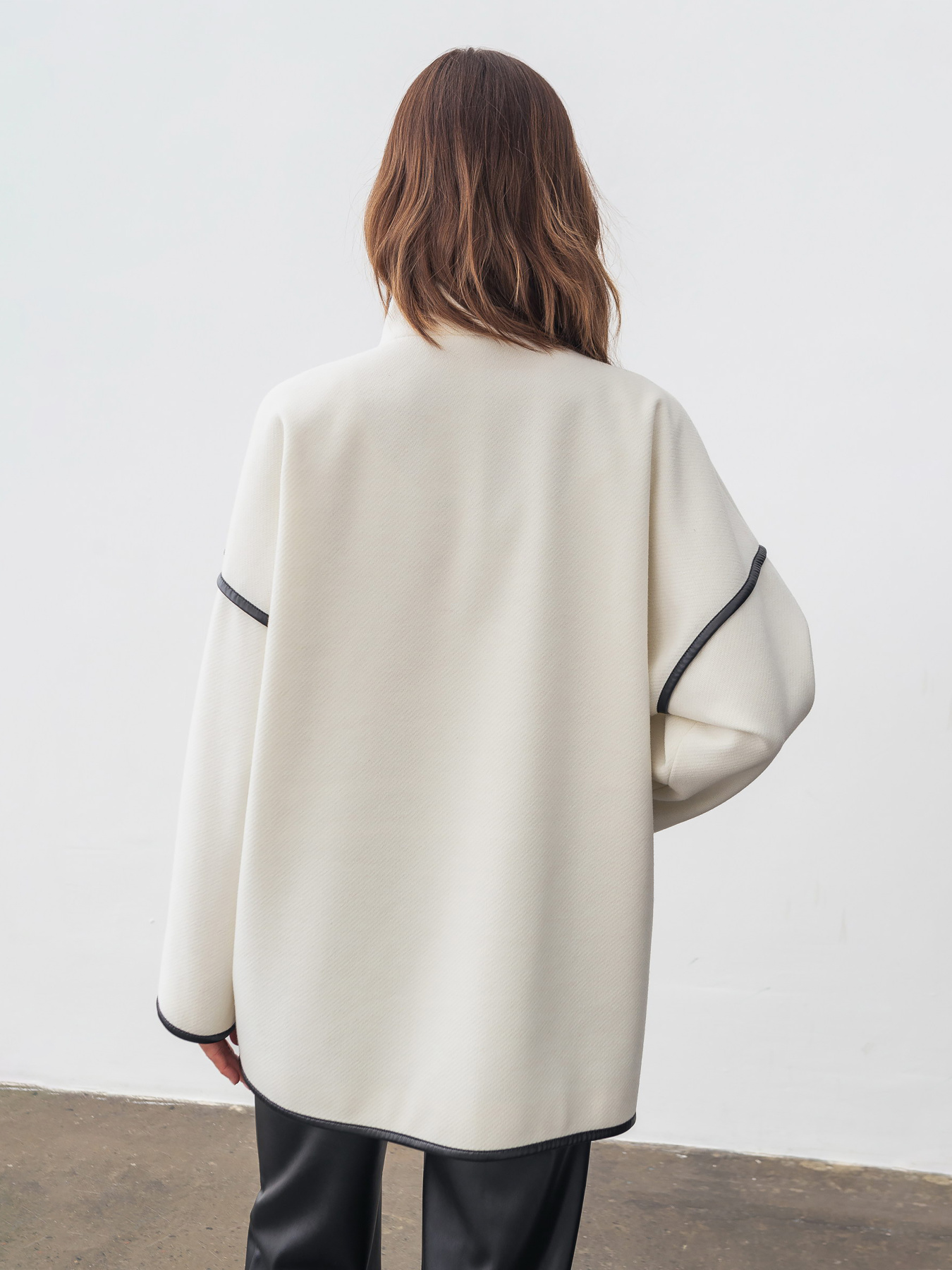 Пальто Lesia модель ZenelMilkWMNSCTLS Фото