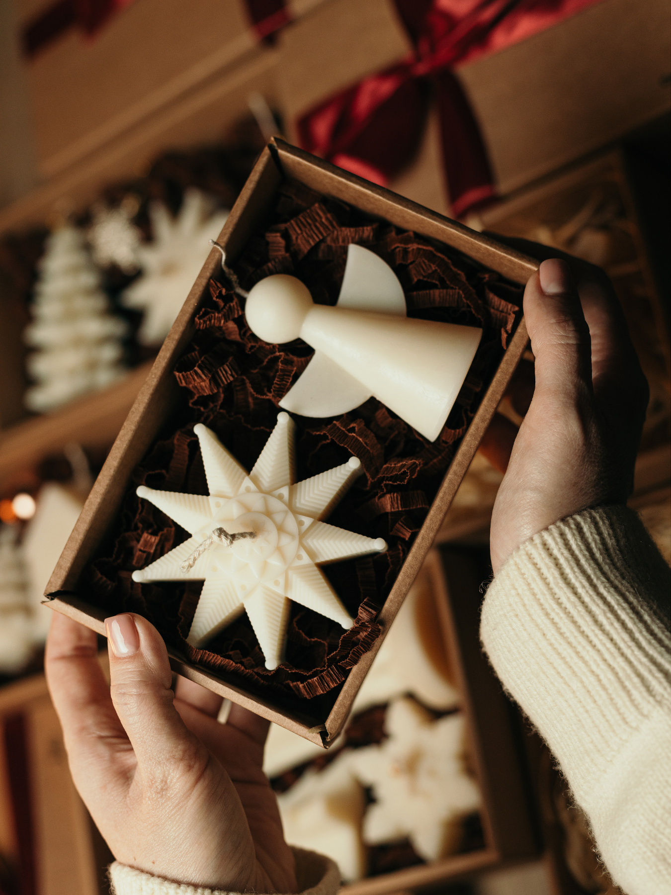 Набір ароматичних свічок "Святкова магія", натуральний оливковий віск Candle Design модель 200.0078 Набір ароматичних свічок "Святкова магія", натуральний оливковий віск Candle Design модель 200.0078 Фото