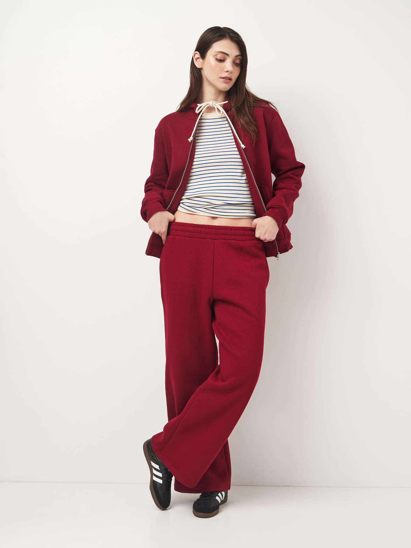 Кофта Роза модель 240411_cherry Фото