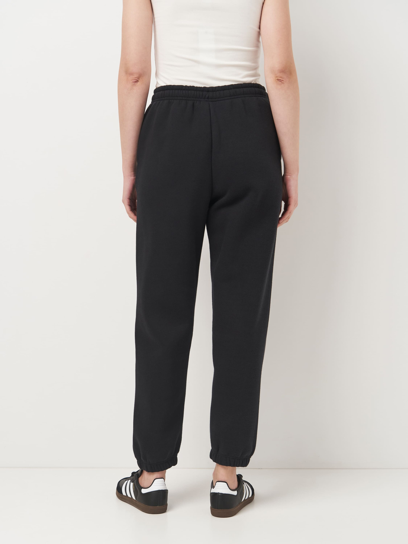 Джоггеры Роза модель 240429_black Фото