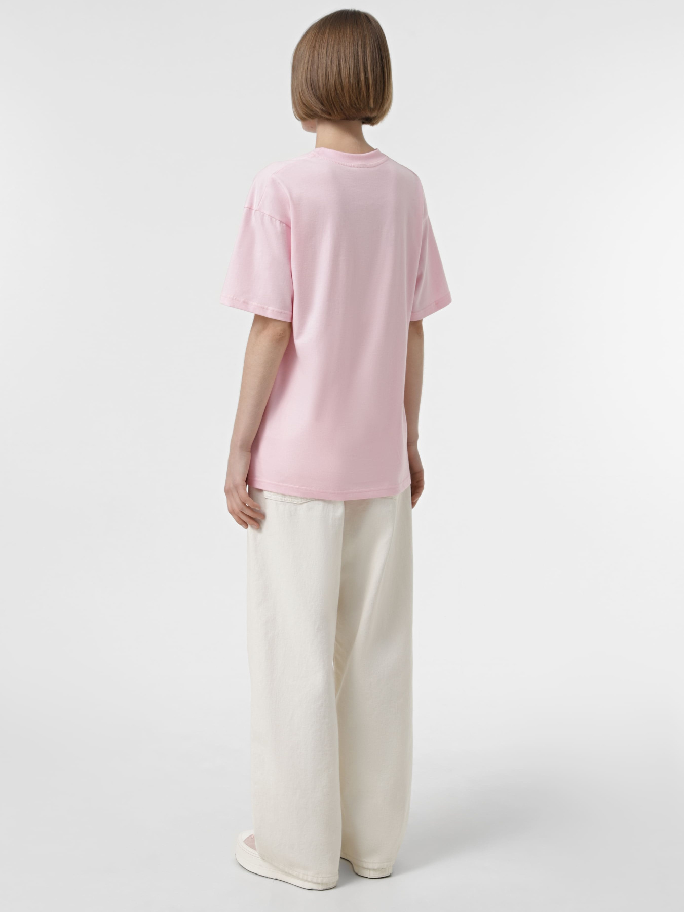 Футболка Ейсік Оверсайз модель SvitloRozheva Фото