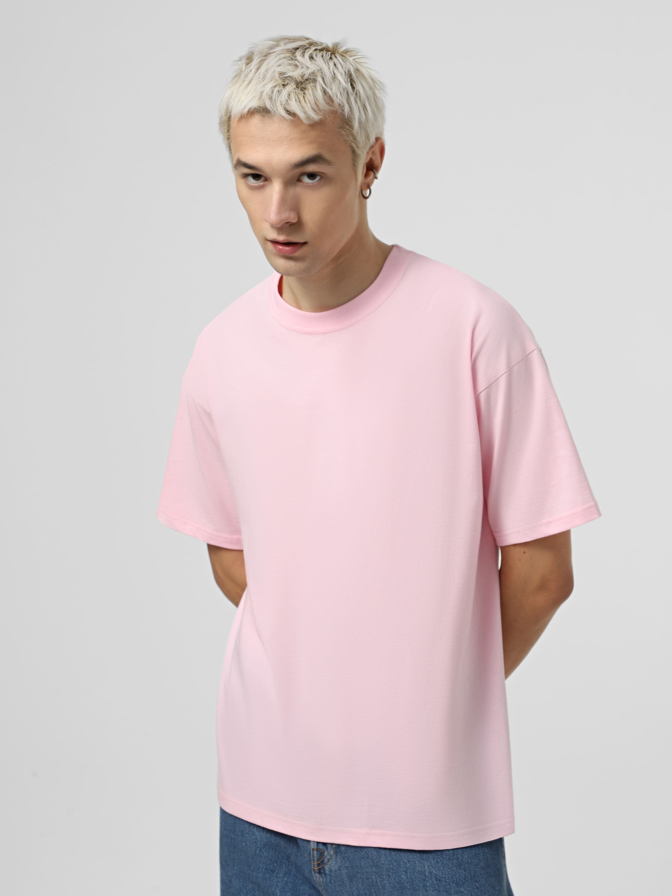 Футболка Ейсік Оверсайз модель SvitloRozheva Фото