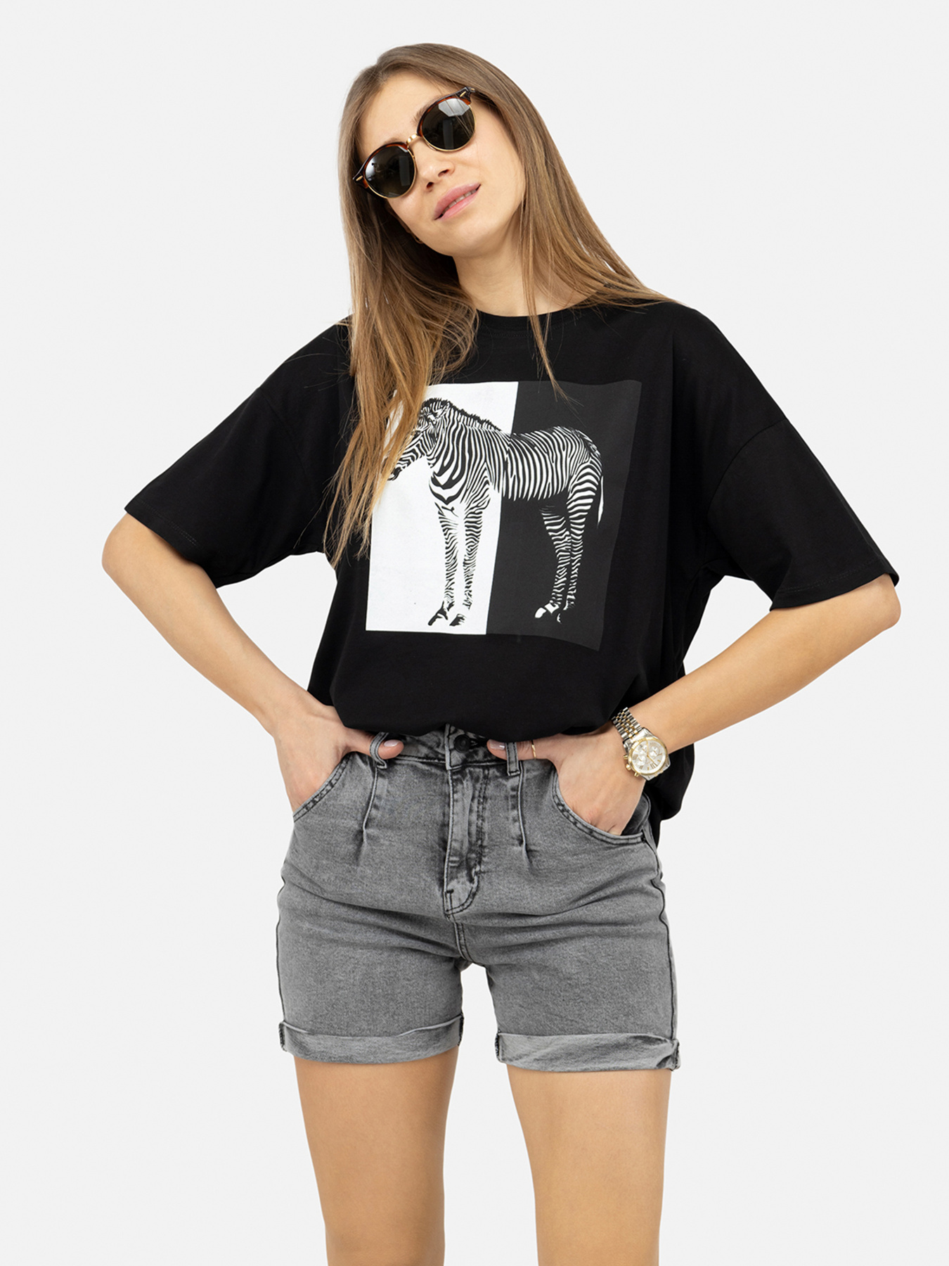 Шорты джинсовые YUKI модель ЦБ-00248384 Фото