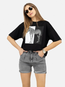 Шорты джинсовые YUKI модель ЦБ-00248384 Фото