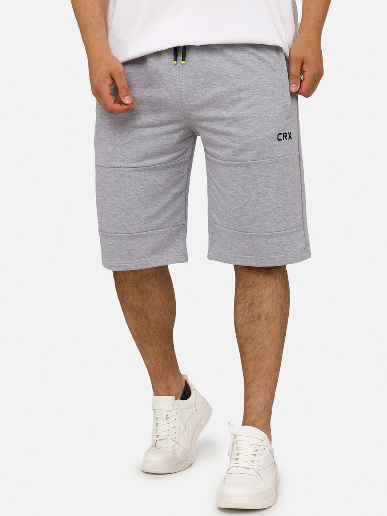 Шорты спортивные YUKI модель ЦБ-00251760 Фото