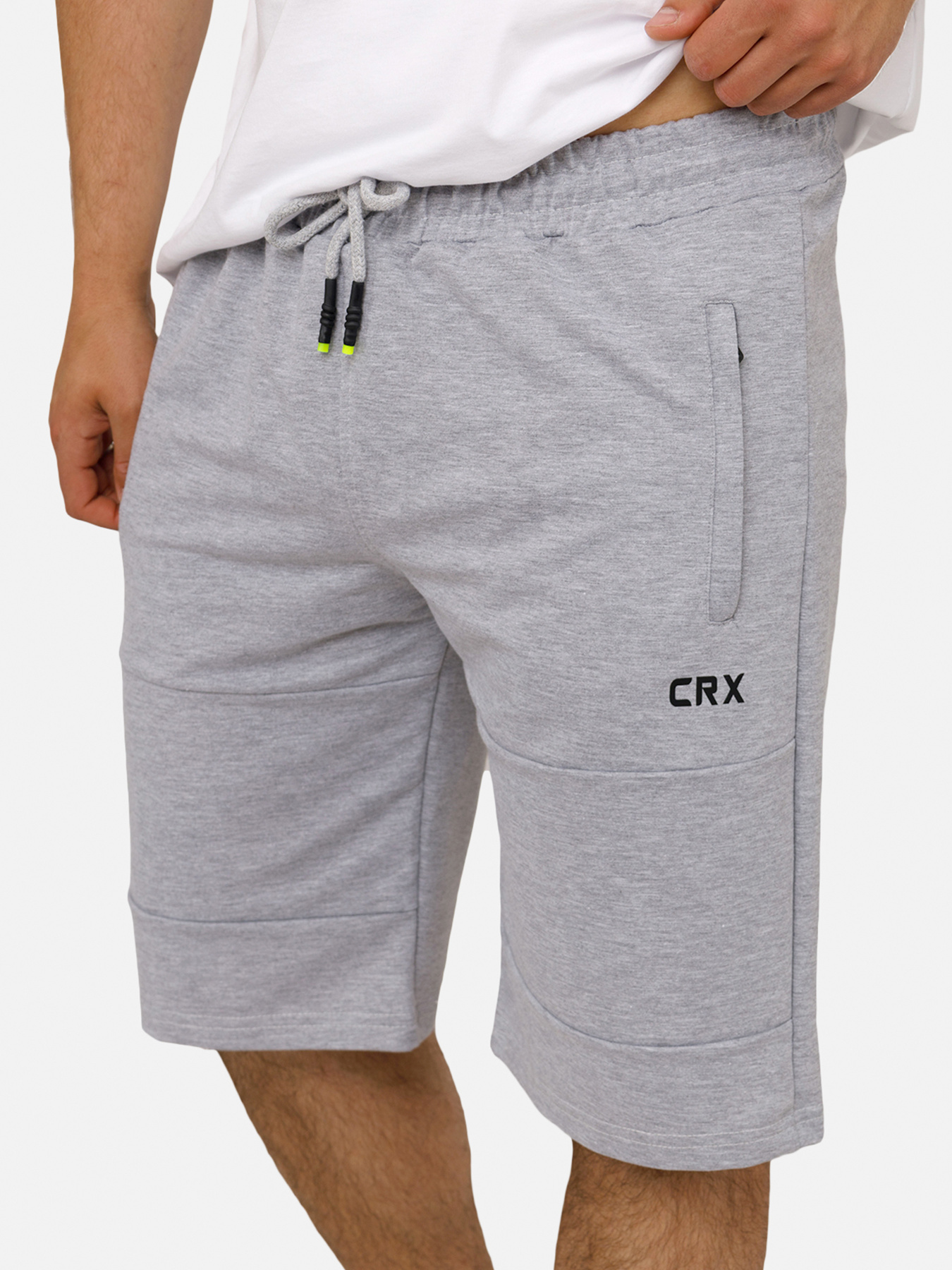 Шорты спортивные YUKI модель ЦБ-00251760 Фото