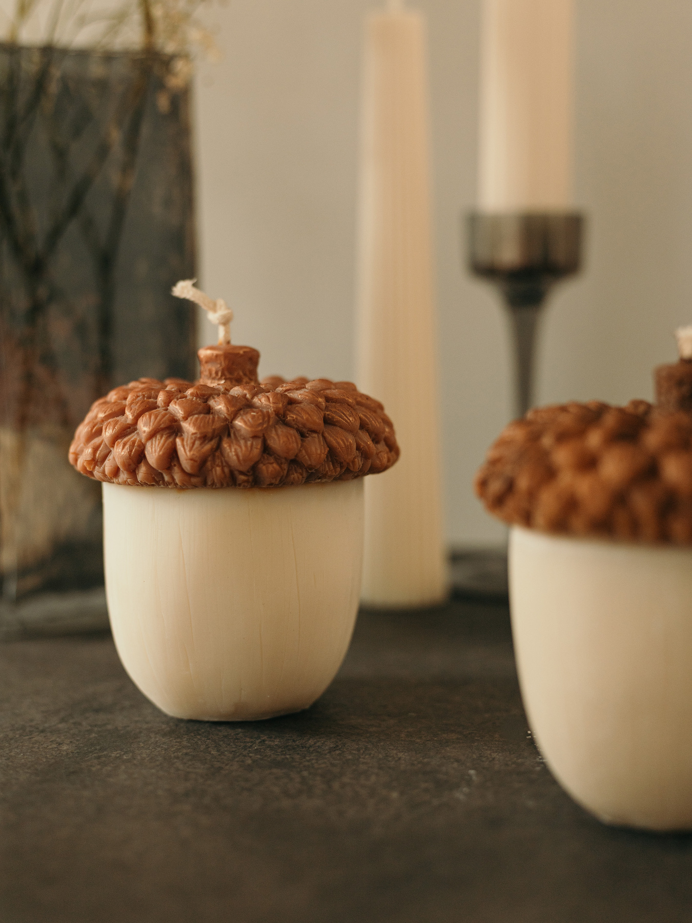 Свеча "Жёлудь" парфюмированная, Аромат: "Туман и папоротник", из натурального оливкового воска Candle Design модель 190.2011 Фото