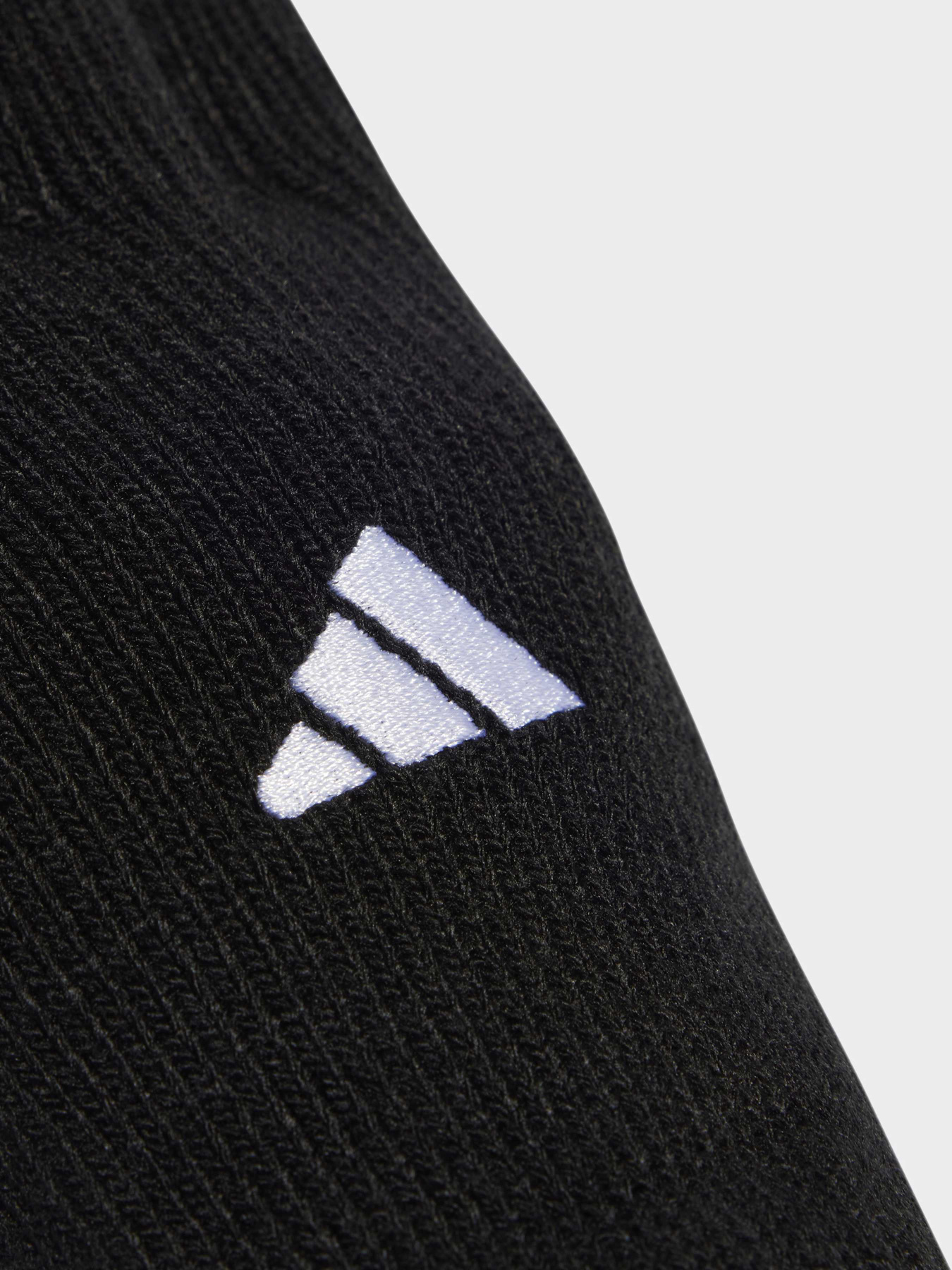 Перчатки для спорта Adidas Tiro модель HS9760 Фото