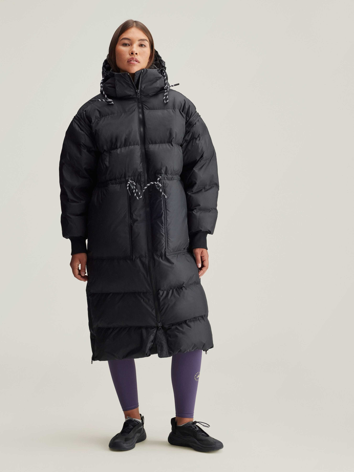 Зимняя куртка Adidas модель IX3081 Фото