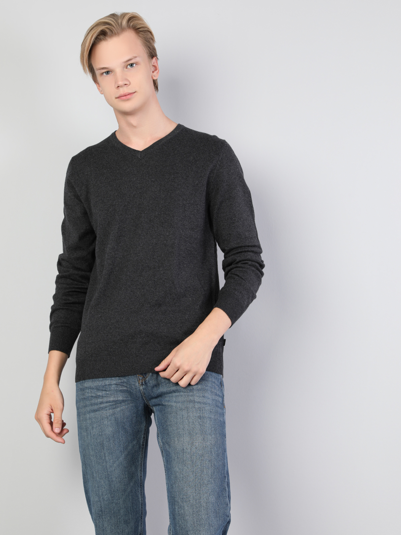 Кофты и свитера Colin’s модель CL1023230_q1.v1_ANM Фото